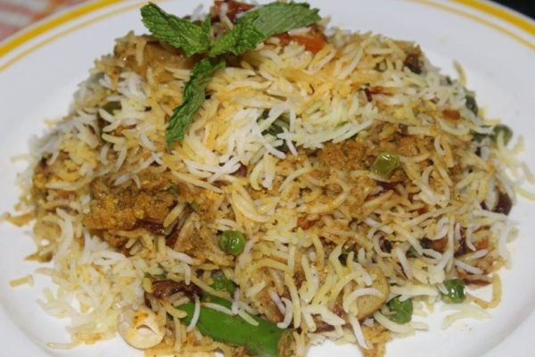 Hyderabadi Dum Veg Biryani - Deli Bite Catering